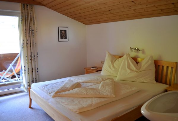 Schlafzimmer1 (3a)